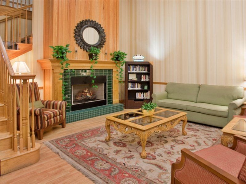 Country Inn & Suites By Radisson, Louisville East, Ky ภายนอก รูปภาพ