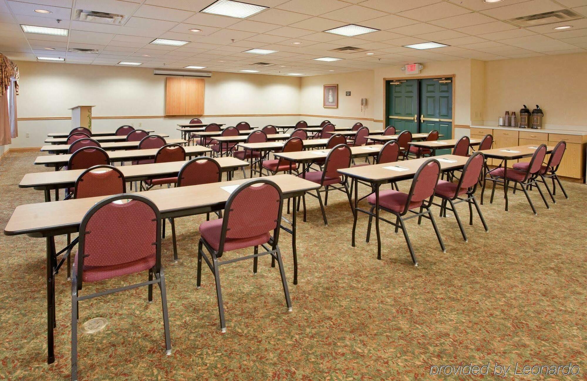 Country Inn & Suites By Radisson, Louisville East, Ky ภายนอก รูปภาพ